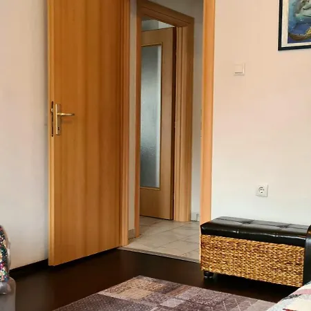 Apartamento New Renovated Urska *