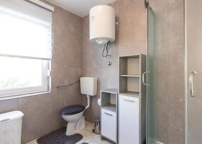 شقة New Renovated Urska *
