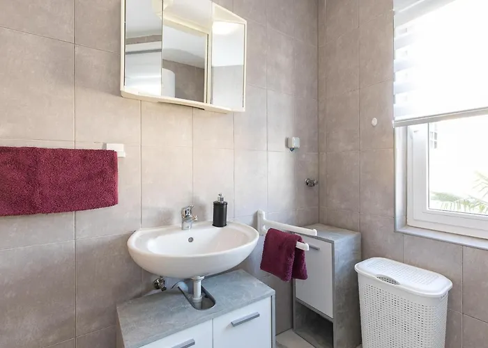 شقة New Renovated Urska *